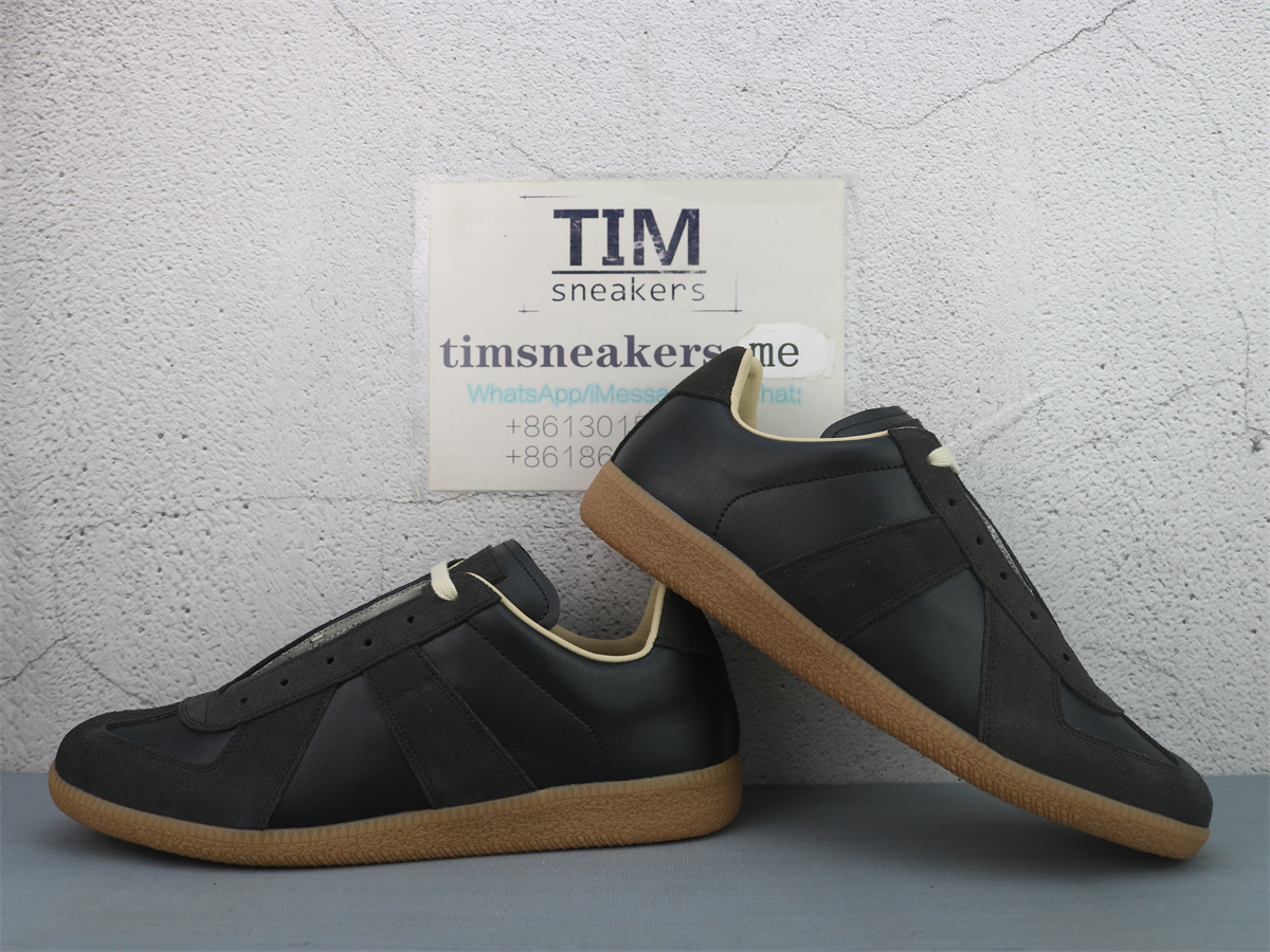 Maison Margiela Replica Black Gum